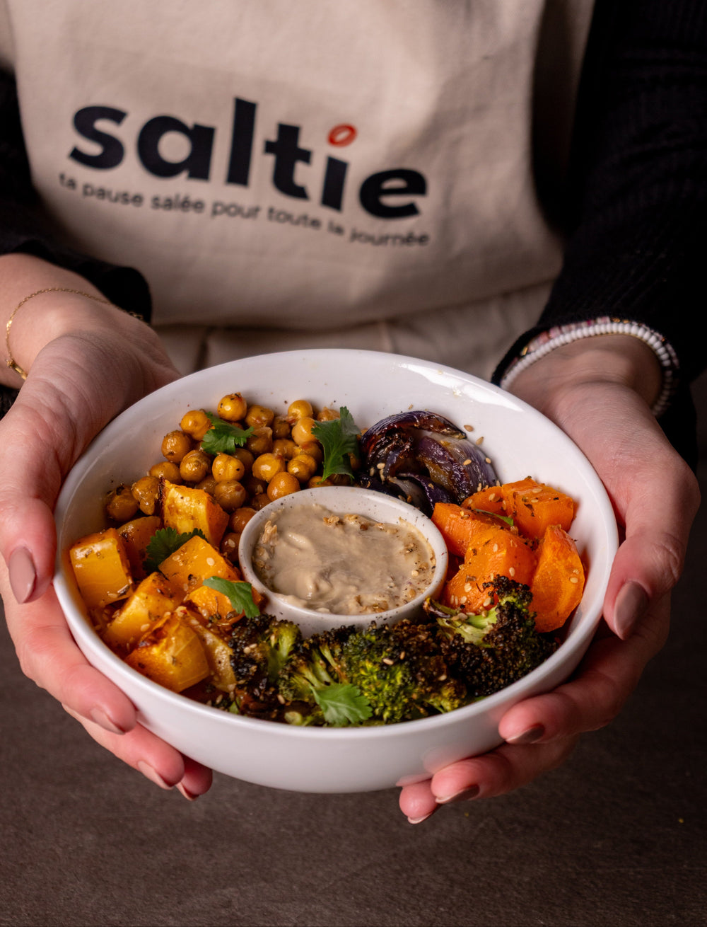 Bowl légumes rôtis & sésames grillés